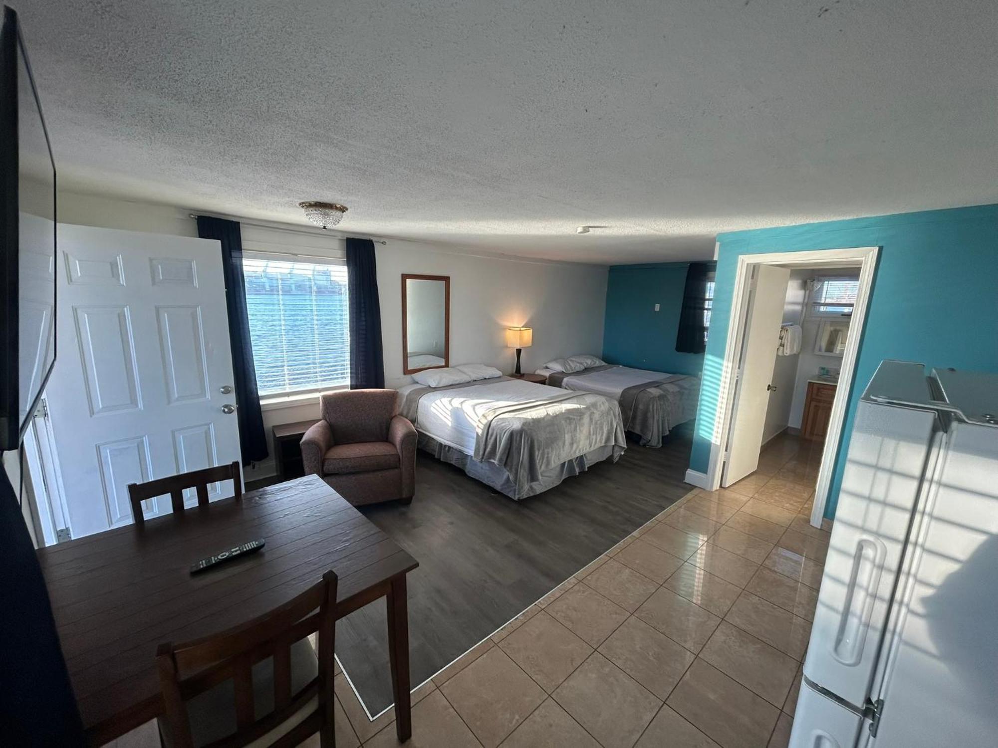 Thames Inn And Marina Groton Bagian luar foto